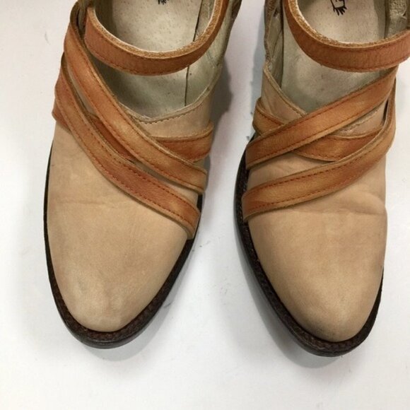 Freebird FB Grind Taupe Ankle Boots Size 9 Block Heel Leather Distressed Style - Picture 4 of 13